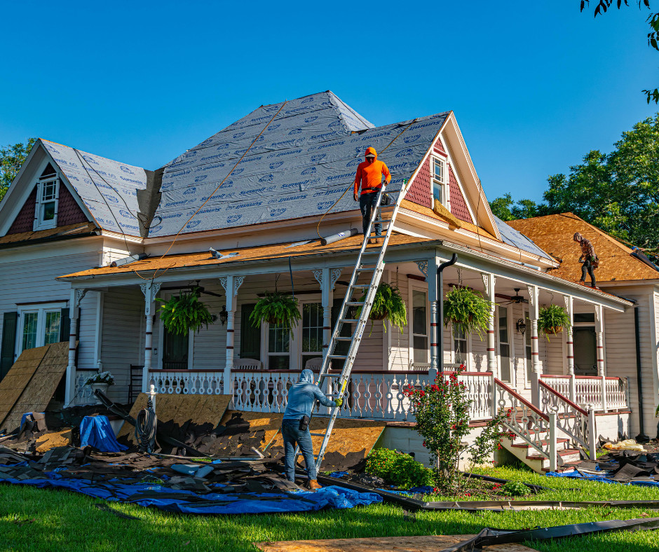 Standing seam metal roof installed on Houston Texas home